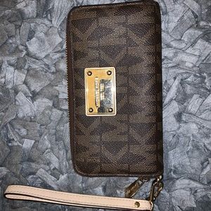 MICHAEL KORS WALLET